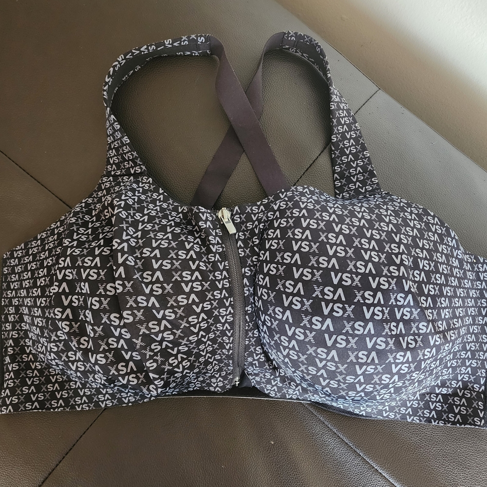 VSX Black and White Patterned Sports Bra